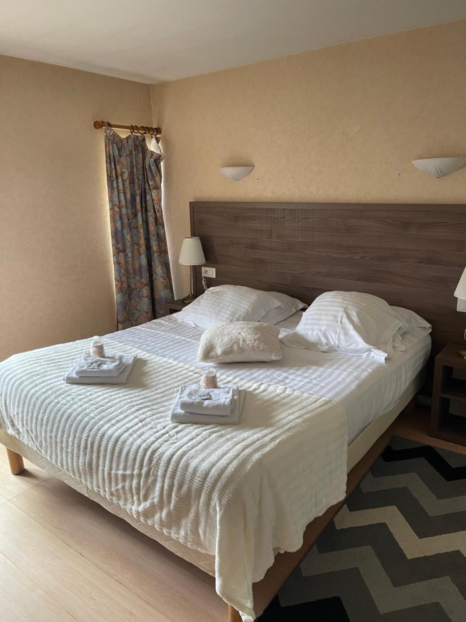 Hotel Du Commerce Semur-en-Auxois Eksteriør billede